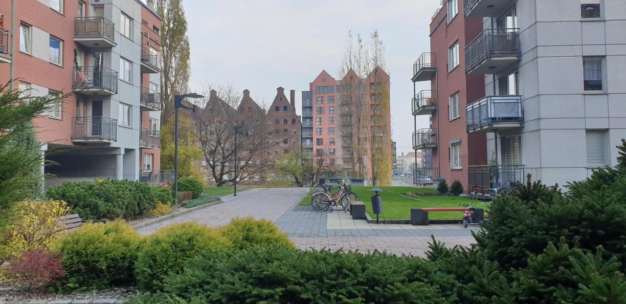 그단스크 Apartament Pod Trzema Niebieskimi Kaczorami 아파트 외부 사진